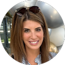 Profile photo of Madelyn Benton