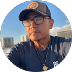 Profile photo of Michael Hernandez (mhindesign)