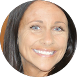 Profile photo of Angela Valdez