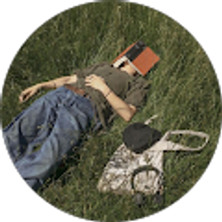 Profile photo of becca (bee)