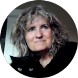 Profile photo of LESLIE SULLIVAN