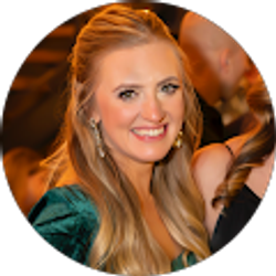 Profile photo of Bri Yeates