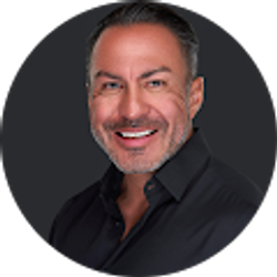 Profile photo of Lucas Lechuga