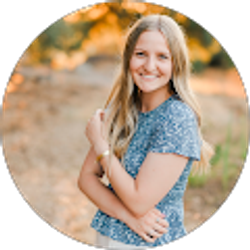 Profile photo of Samantha Blake