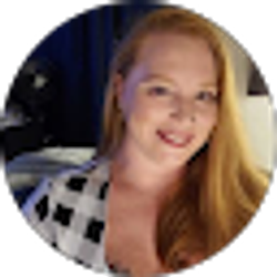Profile photo of Nikki Curtis