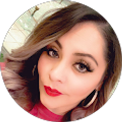 Profile photo of Veronica Chavez