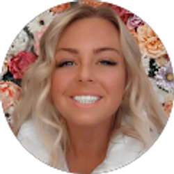 Profile photo of Jenni Lym