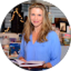 Profile photo of sarah gundle