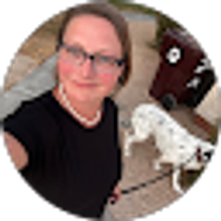 Profile photo of Michelle Hanson