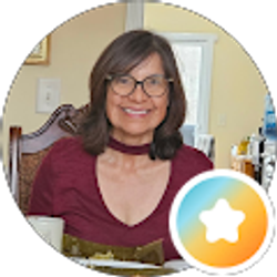 Profile photo of Adriana Andrade