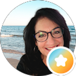 Profile photo of Eve Zuber