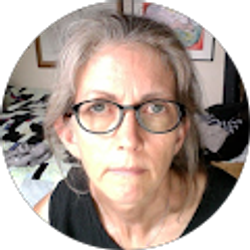 Profile photo of Leslie Neth