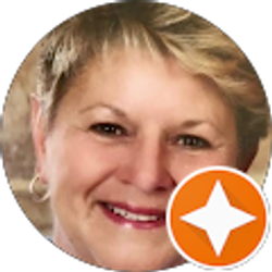 Profile photo of Debbie Lasewicz