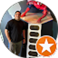 Profile photo of Daniel Luna