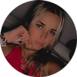 Profile photo of Alexandra