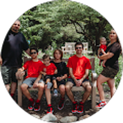 Profile photo of Evan Eskharia