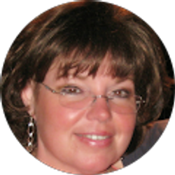 Profile photo of Sandy Klein