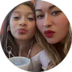 Profile photo of Elizabeth Reyes