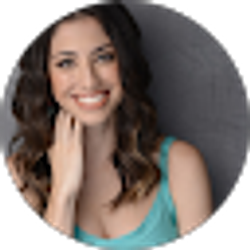 Profile photo of Elisabeth Laraia
