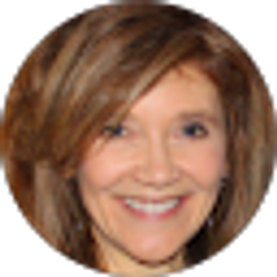 Profile photo of Roanne Malm