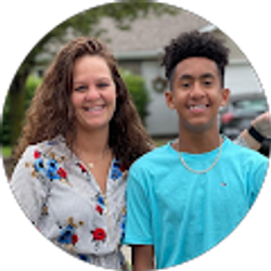 Profile photo of Kacey Hunt