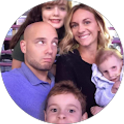 Profile photo of Elyse Pierce