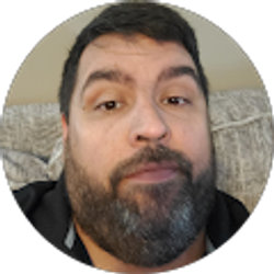 Profile photo of Ian Renner-Arjes