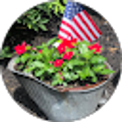 Profile photo of Laurie Russell