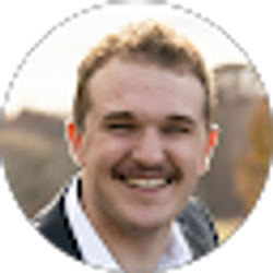 Profile photo of Hunter Smith