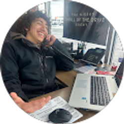 Profile photo of Alex Luna