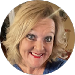 Profile photo of Michelle Mickey