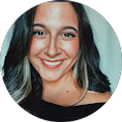 Profile photo of Heidi Schneider