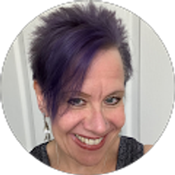 Profile photo of Beth Hyland