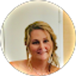 Profile photo of Michelle Oakley-Mari