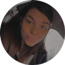 Profile photo of Elle Coplan