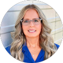 Profile photo of Tammy James