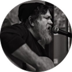 Profile photo of Kenny Starrett