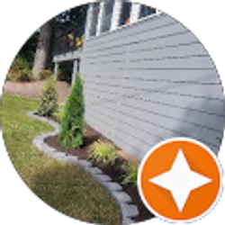 Profile photo of lanscaping Simon Ramos