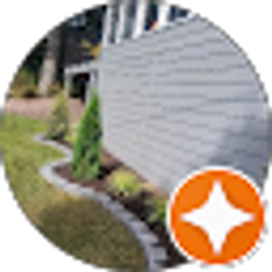 Profile photo of lanscaping Simon Ramos