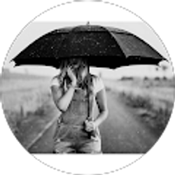 Profile photo of Chelsea Heller