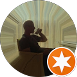 Profile photo of Riley Eide