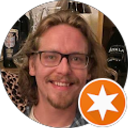 Profile photo of Lee Salminen