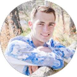 Profile photo of Draven Urbaniak