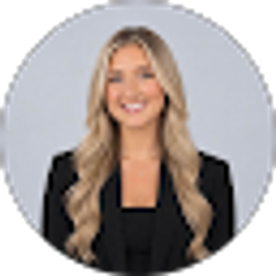 Profile photo of Isabella Rosier