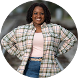 Profile photo of Valeicia Sirmans