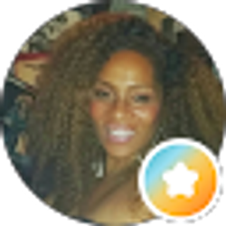 Profile photo of Melanie Hairstyles