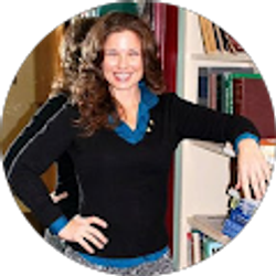 Profile photo of Amy Benzi