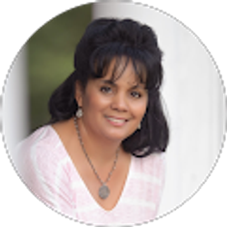 Profile photo of Lisa Tutman-Oglesby