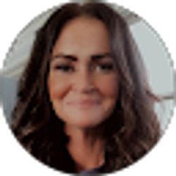 Profile photo of Jennifer Dean