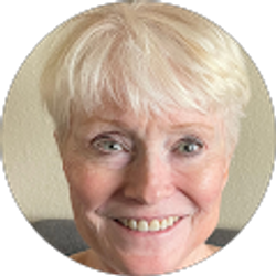 Profile photo of Jennifer Garrett